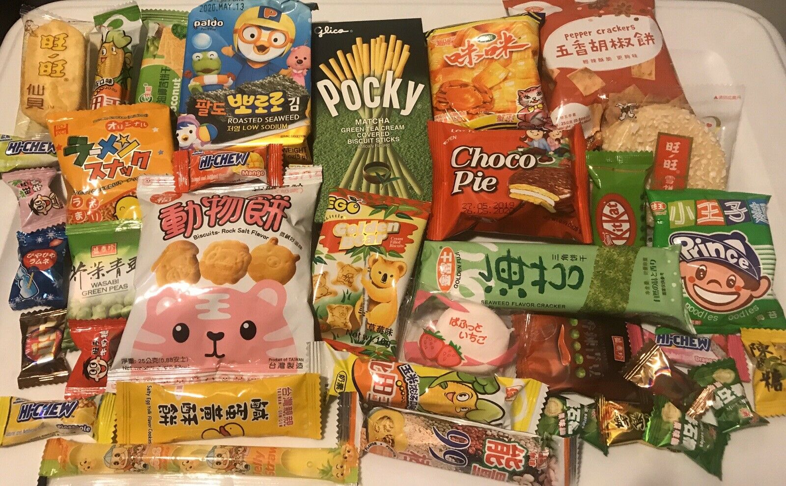Asian Snacks Box 45pcs, Japanese Korean Chinese Asian snacks